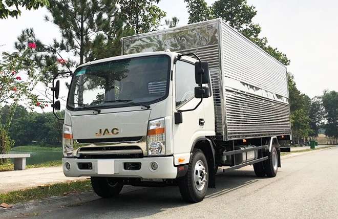 Hình 3: Xe Tải Jac 6.5 Tấn