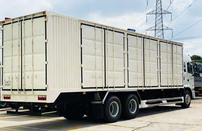 Hình 5: Xe Tải Jac 3 Chân 15 Tấn