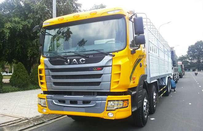 Hình 2: Xe Tải Jac 4 Chân 18 Tấn
