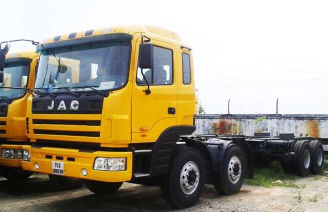 Hình 3: Xe Tải Jac 4 Chân 18 Tấn