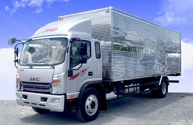 Hình 6: Xe Tải Jac 9 Tấn