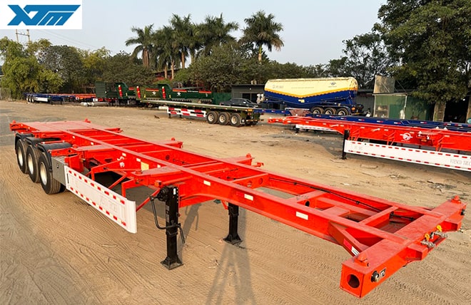 Hình 1: Sơ Mi Rơ Mooc Xương 3 Trục 40 Feet Fushi