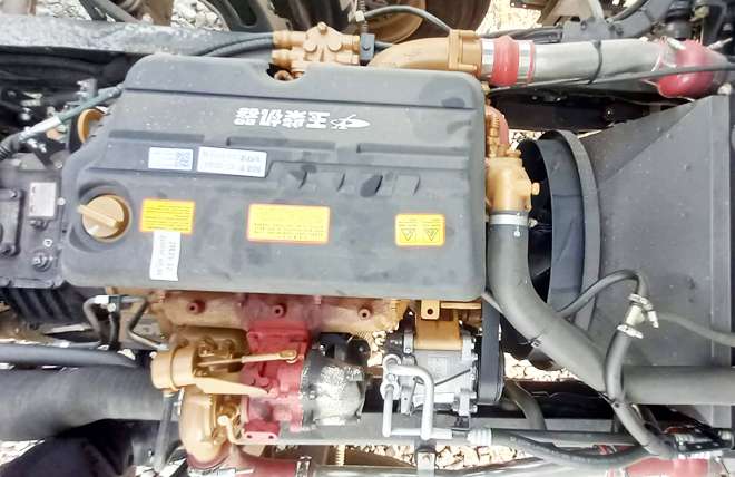 Hình 9: Chenglong M3 180Hp 8.9 Tấn Thùng Mui Bạt 8m2