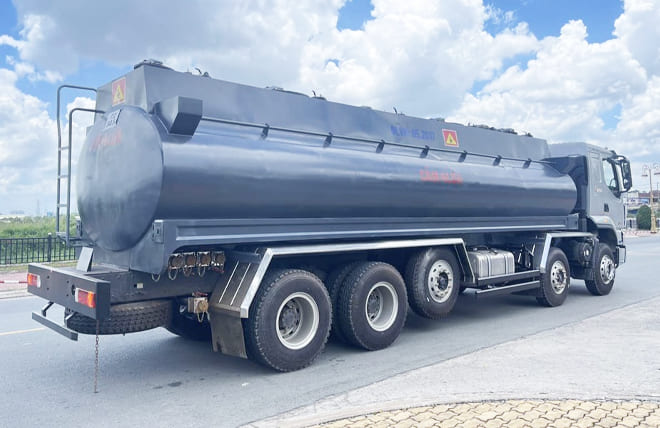 Hình 3: Chenglong H5 5 Chân Bồn Xi Téc Chở Xăng Dầu 26 Khối