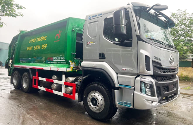 Hình 1: Xe Ép Chở Rác Chenglong 3 Chân 20 Khối