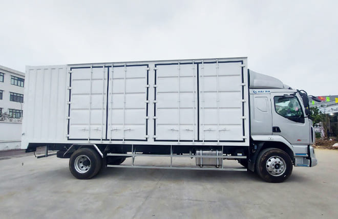 Hình 5: Chenglong M3 170Hp 9.3 Tấn Thùng Chở Pallet 7m5