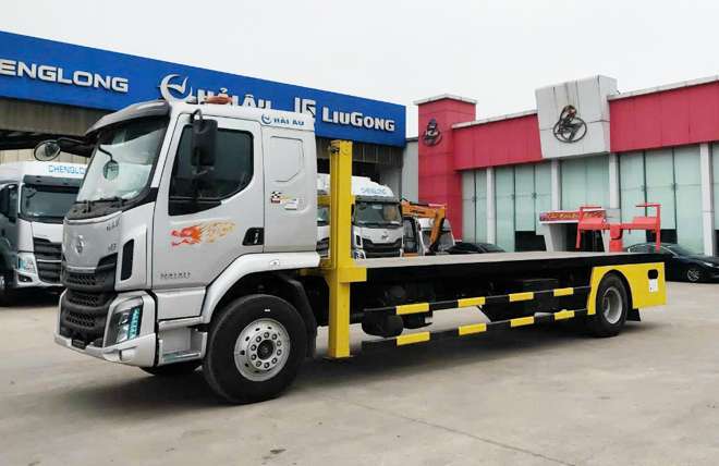Hình 4: Xe Cứu Hộ Giao Thông Chenglong M3 6.5 Tấn Thùng 7m2