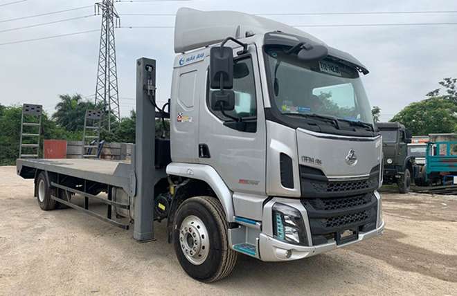 Hình 1: Xe Nâng Đầu Chenglong M3 200Hp 7.2 Tấn Thùng 7m6