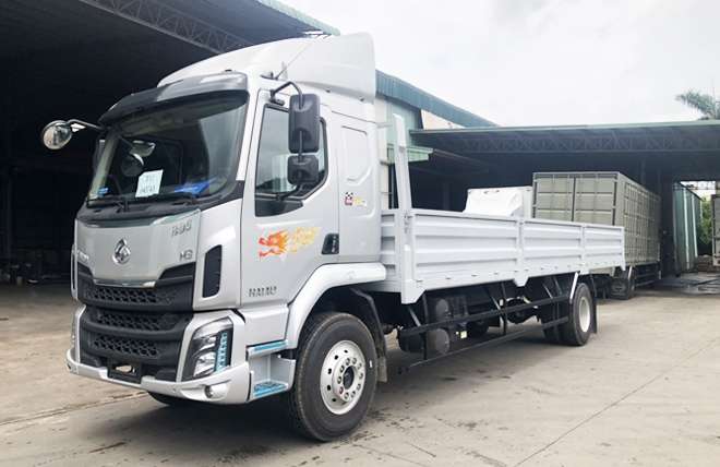 Hình 1: Chenglong M3 200Hp 8.9 Tấn Thùng Lửng 8m2