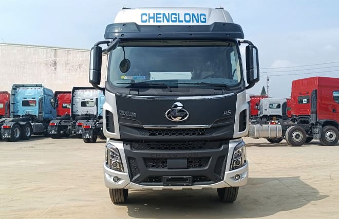 Hình 1: Giới Thiệu Xe Đầu Kéo 1 Cầu Chenglong H5 310Hp