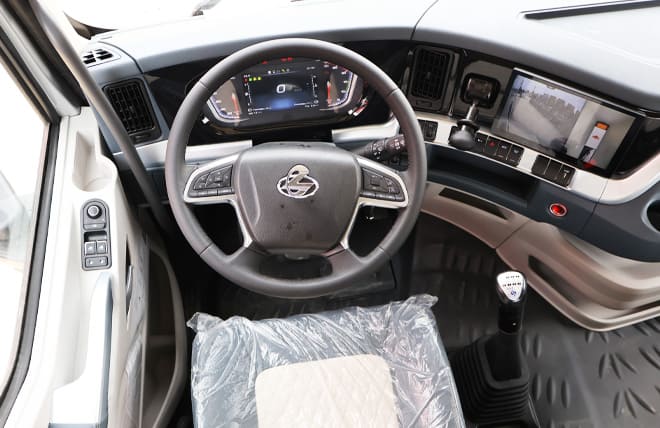 Không gian cabin rộng rãi và tầm nhìn khoáng đạt