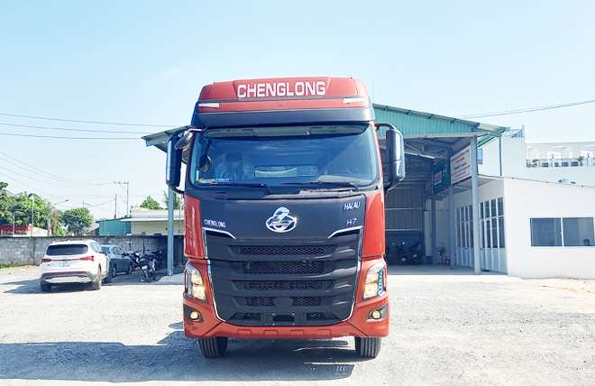 Hình 1: Xe Đầu Kéo Chenglong H7 Power 420Hp