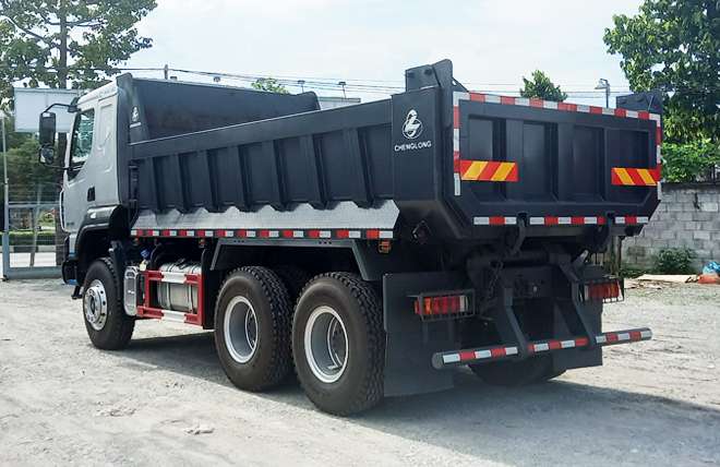 Hình 6: Xe Ben Chenglong 3 Chân Cầu Láp 10.5 Khối