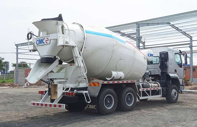 Hình 3: Xe Bồn Trộn Bê Tông Chenglong 14 Khối