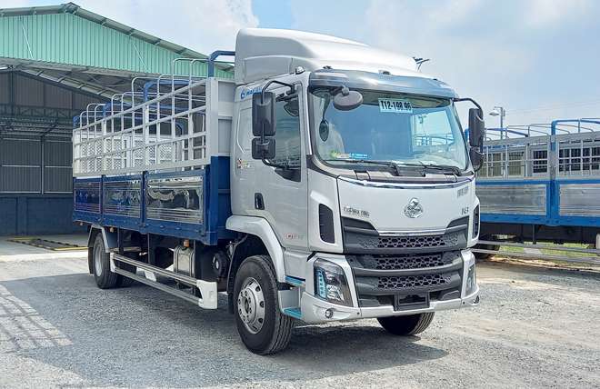 Chenglong M3 170Hp 9.8 Tấn Thùng Mui Bạt 7m4