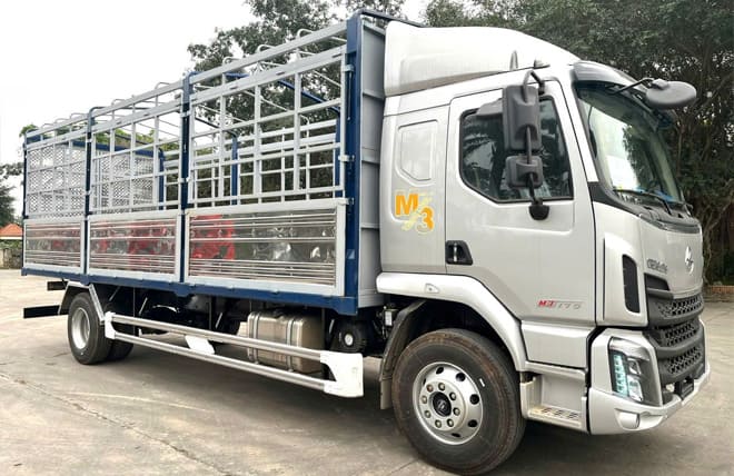 Chenglong M3 170Hp 9.7 Tấn Thùng Mui Bạt 7m6