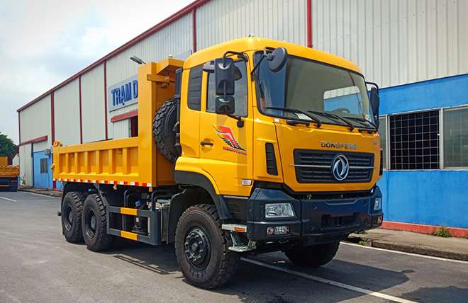 Xe Ben 3 Chân Dongfeng