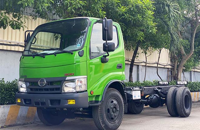 Xe Tải 5 Tấn Hino Dutro XZU 342HD
