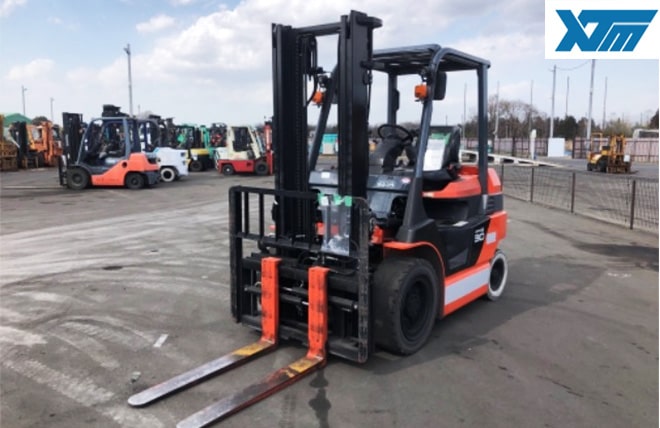 Xe Nâng Điện Toyota 3 Tấn