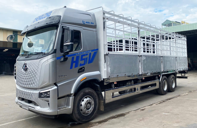 Chenglong H5V 6x2 310Hp 14.6 Tấn Mui Bạt Bửng Nhôm 9m9